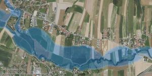 Hochwasserrisikozone - Überflutung bei 30-jährlichem Hochwasser möglich Hochwasserrisikozone - Überflutung bei 30-jährlichem Hochwasser möglich