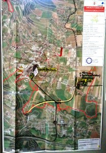 Die Straße Hans Zach Straße soll im Süden zur Autobahn hin verlängert werden und im Norden über den Punzenberg zur Alberndorferstraße reichen. Die Straße Hans Zach Straße soll im Süden zur Autobahn hin verlängert werden und im Norden über den Punzenberg zur Alberndorferstraße reichen.